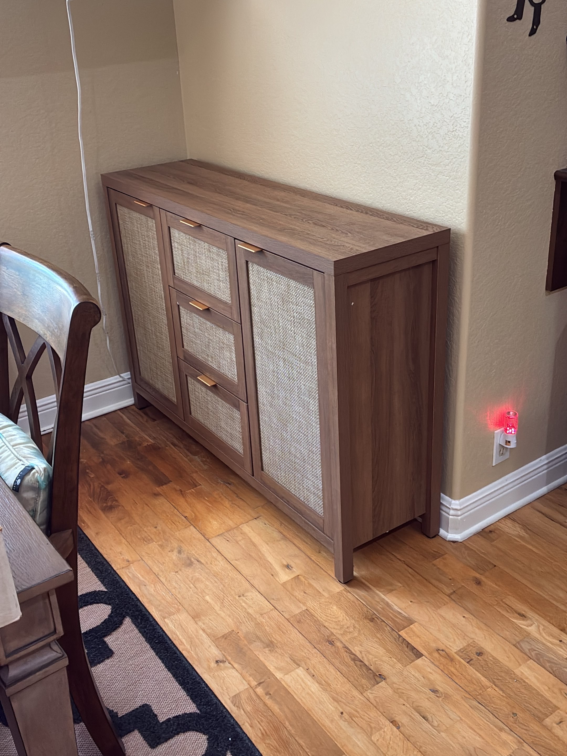 QuoteHandyman furniture assembly in Naples