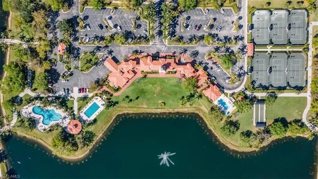 Established Naples gated community