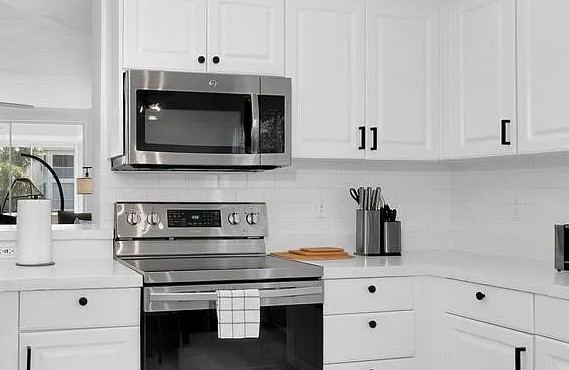 Over-the-range microwave and appliance installation in Naples FL